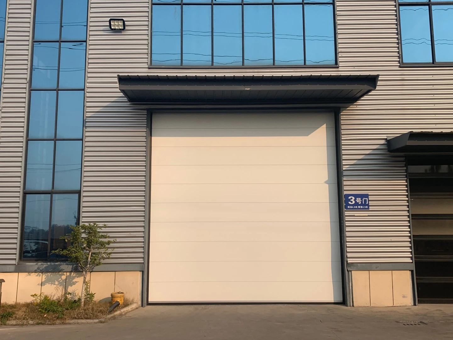 安必信工业门抚顺服务站生产基地